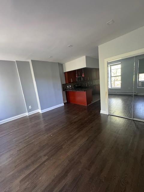 Building Photo - 140 W 120th St