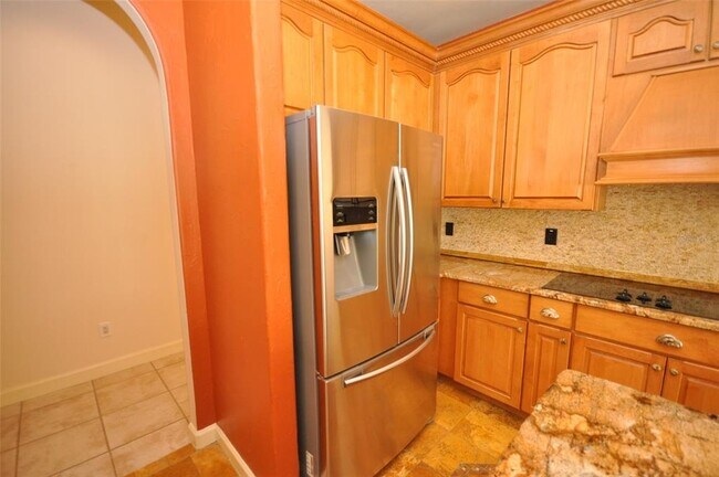 Building Photo - 7624 San Remo Pl