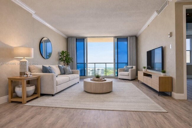 Building Photo - 2501 S Ocean Dr