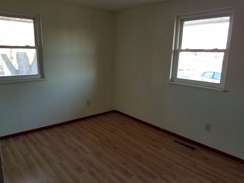 Building Photo - 7519 Harshmanville Rd