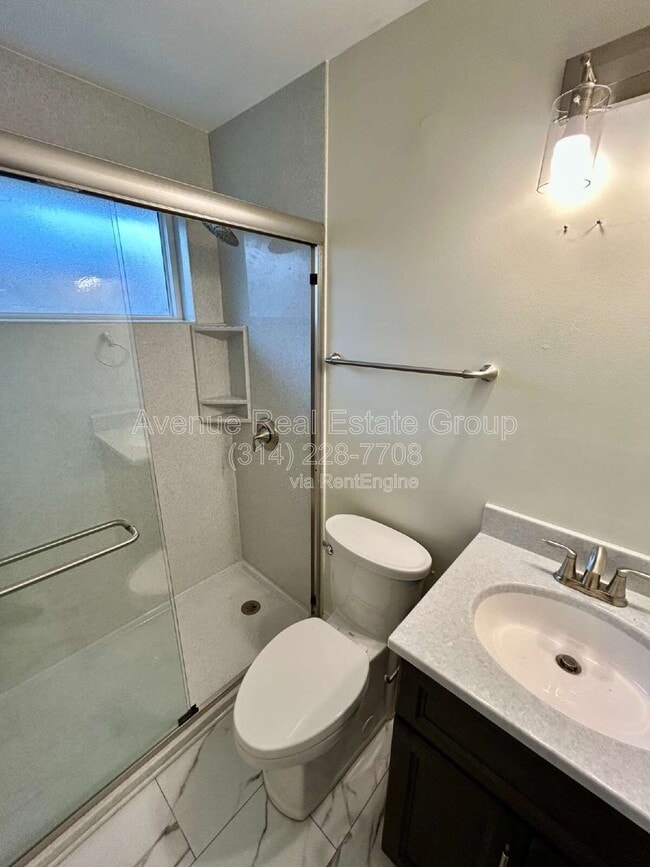 Building Photo - 1411 Midland Blvd