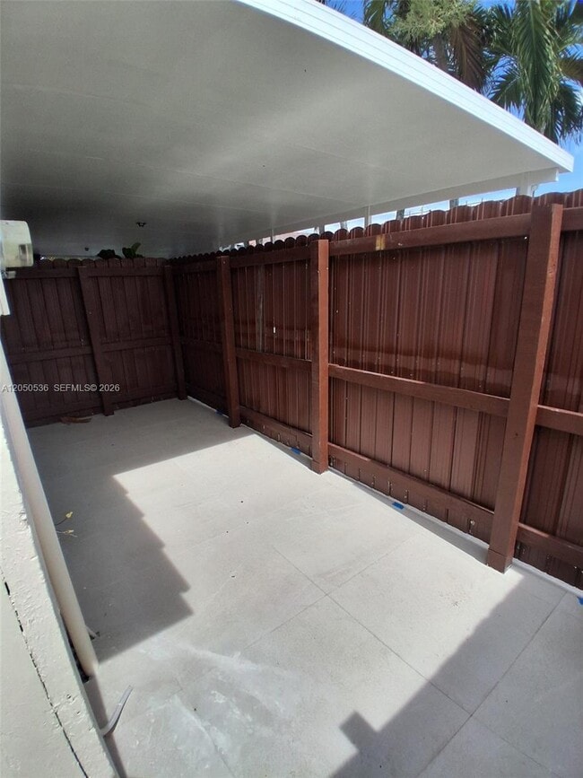 Building Photo - 1231 SW 136th Pl