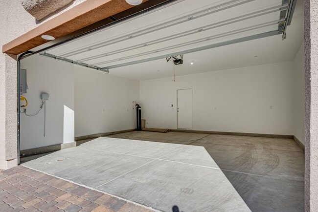 Building Photo - Two-Story Home with Modern Features in a Desirable Community