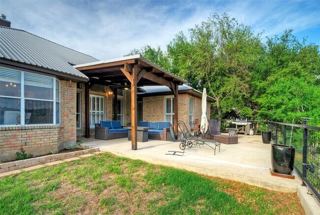 Building Photo - 511 Chaney's Crossing