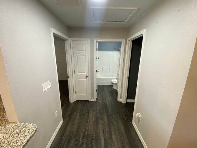 Building Photo - 20 Malauka Cir