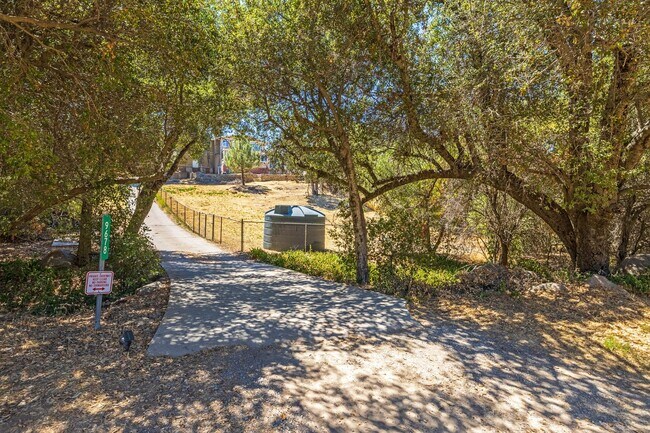 Building Photo - 3/3 HOME available NOW in DESCANSO w/ gara...