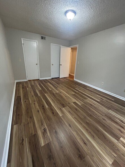 Bedroom 2 - 103 Thornwell Ct