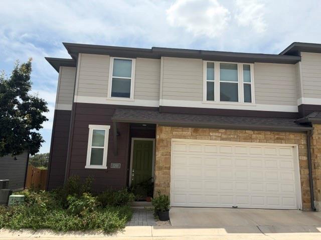 Building Photo - 1020 Vista View Dr