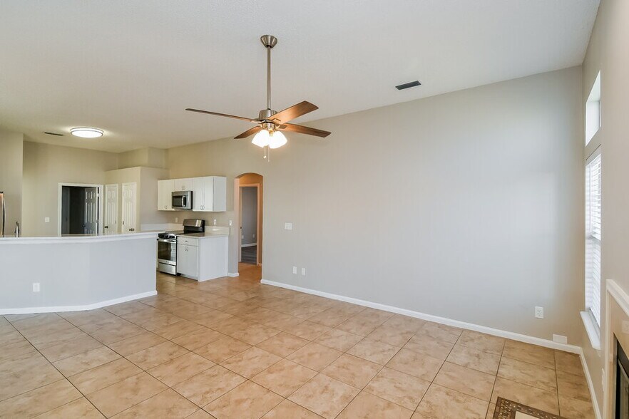 Building Photo - 3948 Heavenside Ct