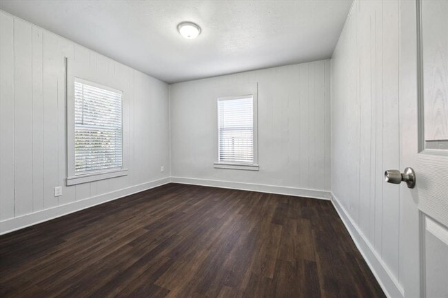 Building Photo - 3110 Canfield St