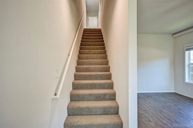 Building Photo - Charming 3-Bed, 3-Bath Home in The Farm – ...