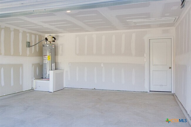 Building Photo - 1915 Chiffchaff