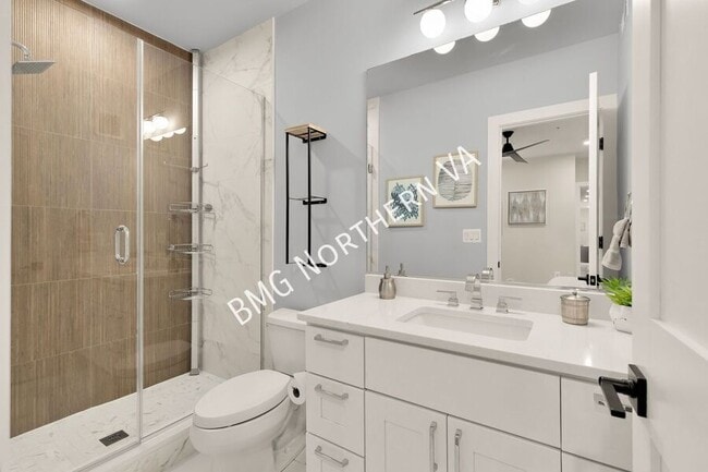 Building Photo - 2829 13th St NW