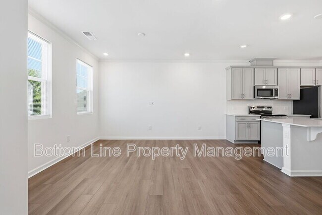 Building Photo - 3606 Elm Grv Ln