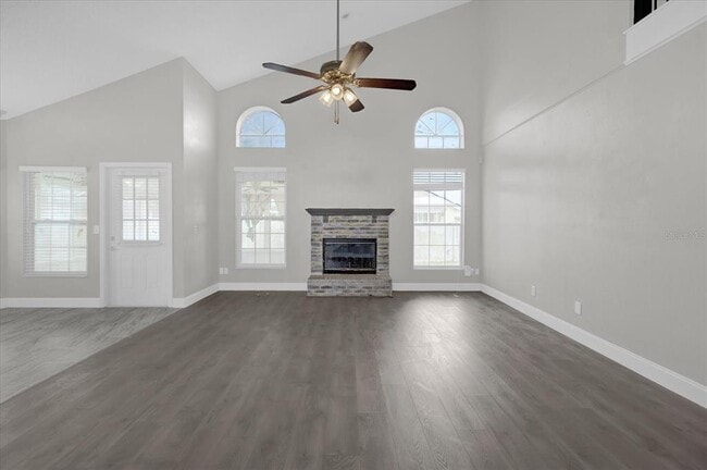 Building Photo - 10957 Norcross Cir