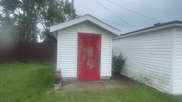 Building Photo - 25112 Crowley St