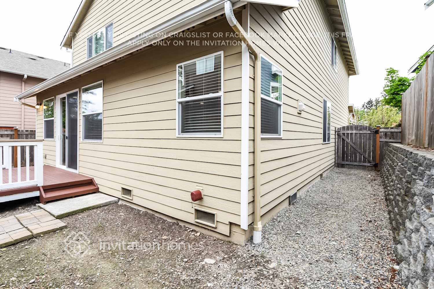 Building Photo - 2412 193rd St SW