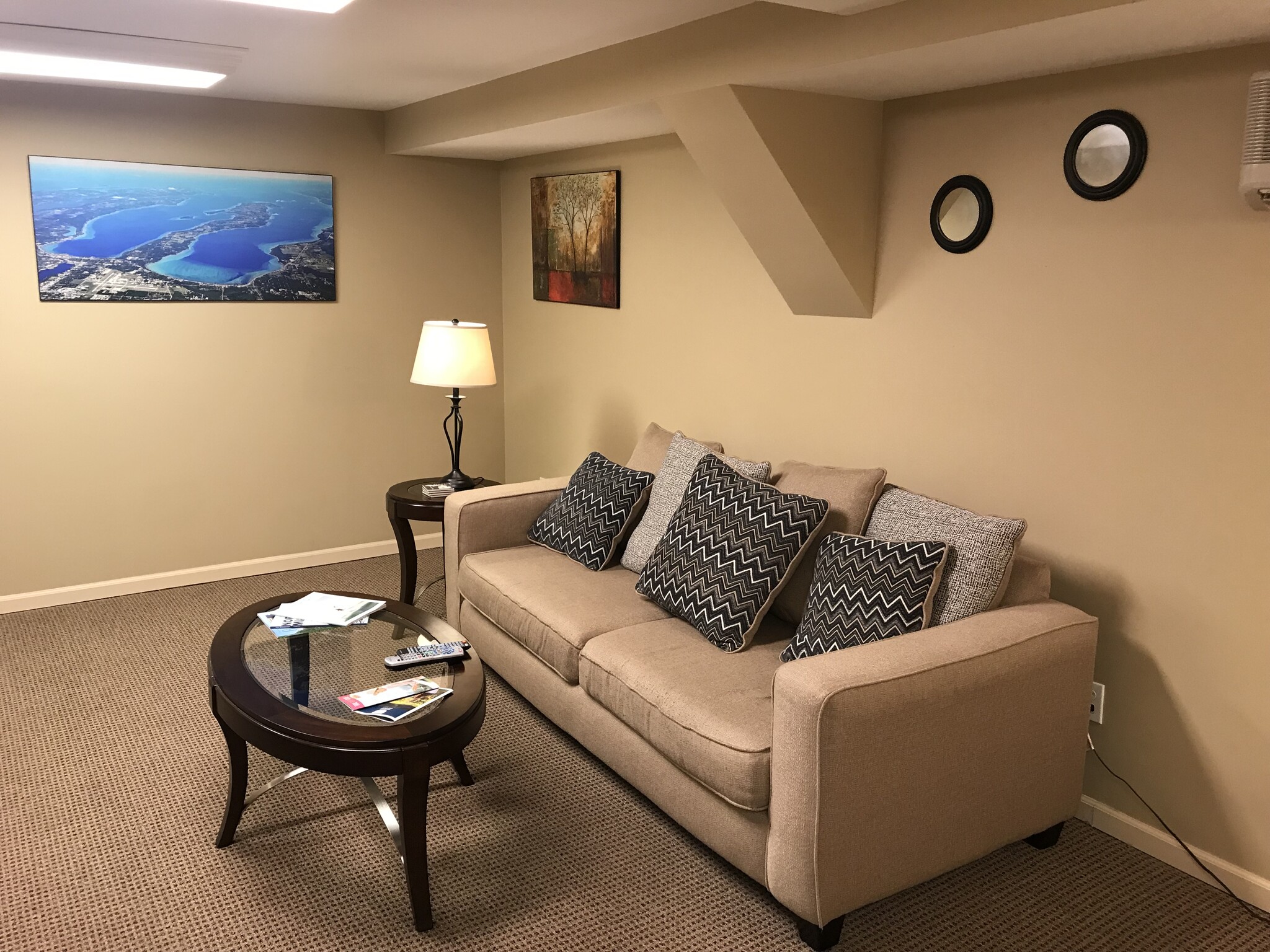 Living room - 107 Cass St