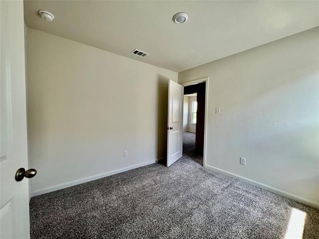 Building Photo - 1233 Parker Dr