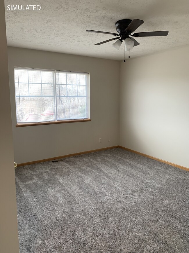 Building Photo - South Lincoln Townhouse