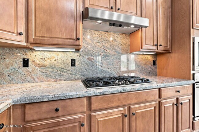 Building Photo - 22114 N San Ramon Dr