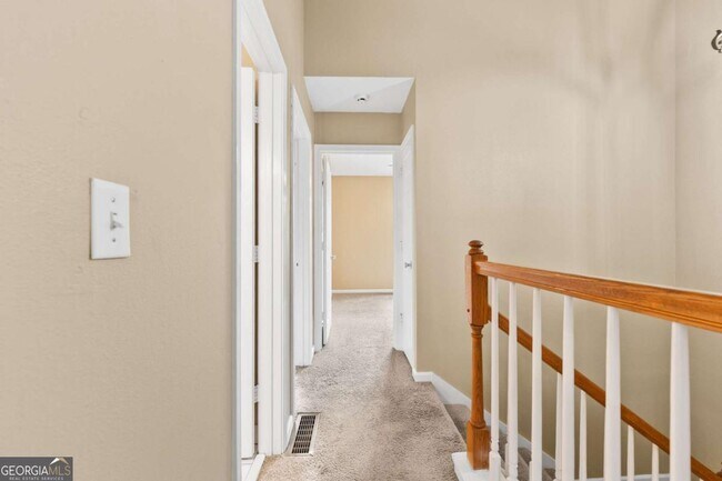 Building Photo - 2266 Oak Glenn Cir