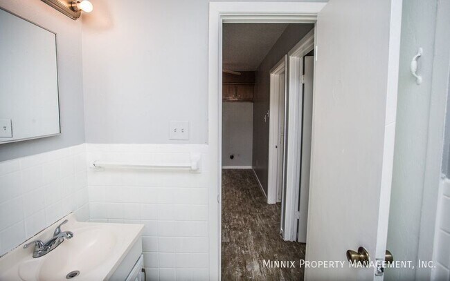 Building Photo - 3104 Ave. N-