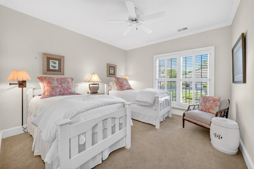 Building Photo - 50 Royal Tern Ct