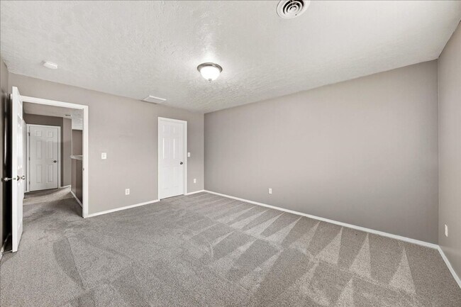 Building Photo - Beautiful NW Meridian Home with Privacy and Community Amenities