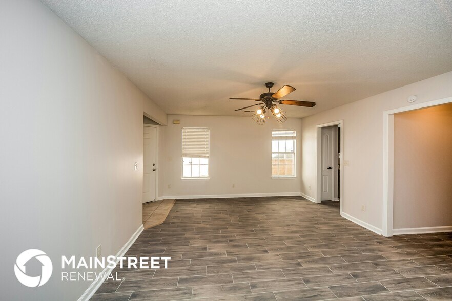 Building Photo - 9204 Lazzini Cove