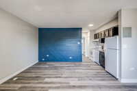 Interior Photo - Midtown Garden