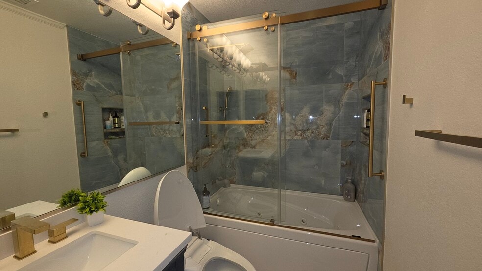 Building Photo - 1248 Crescent Ter