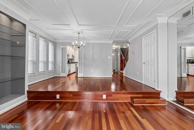 Building Photo - 519 Brummel Ct NW