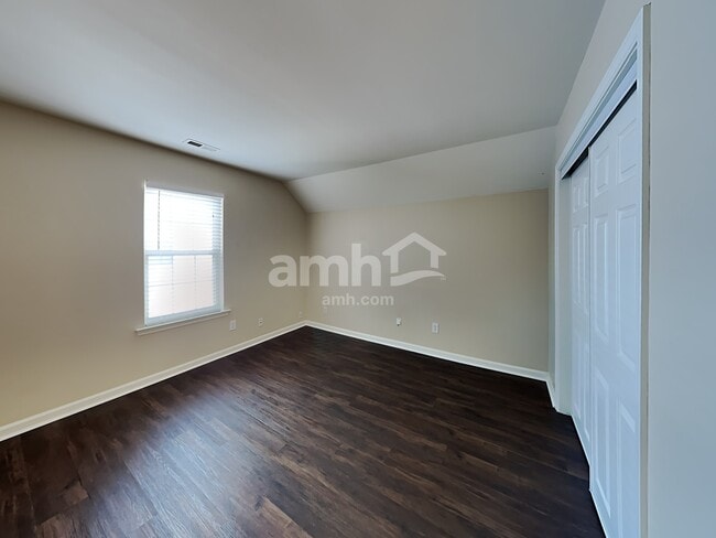 Building Photo - 6017 Spanish Moss Ln