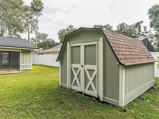 Building Photo - 813 Sugar House Dr