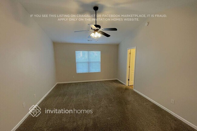 Building Photo - 136 Autumn Bluff Cir