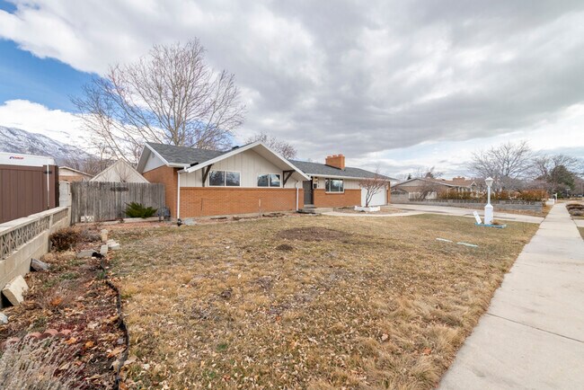 Building Photo - American Fork