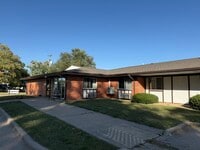 Building Photo - 500 S 3rd Ave