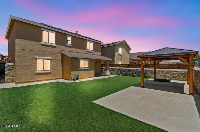 Building Photo - 14260 Bluesky Point Ct