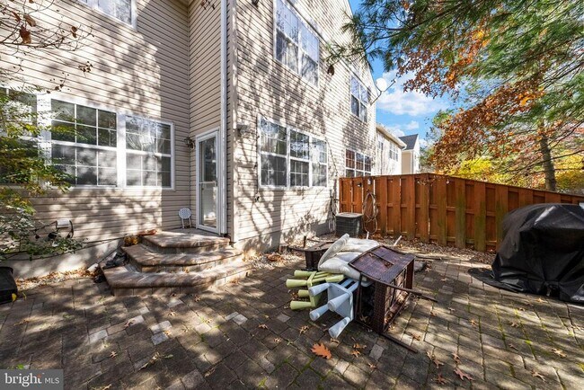 Building Photo - 72 River Birch Cir