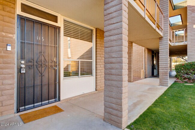 Building Photo - 3737 E Turney Ave