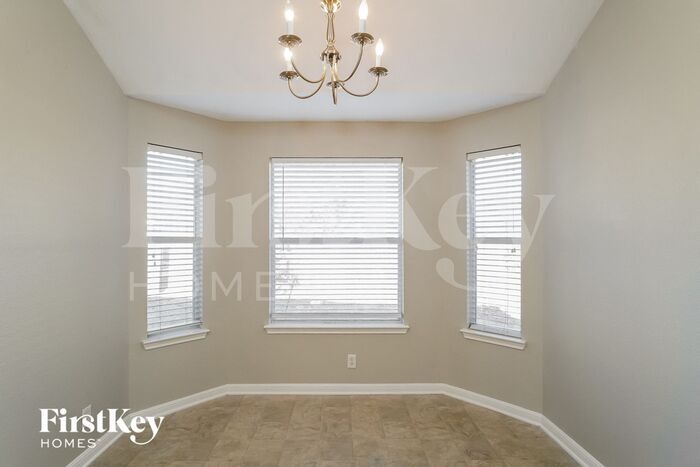 Building Photo - 4000 Whisper Ridge