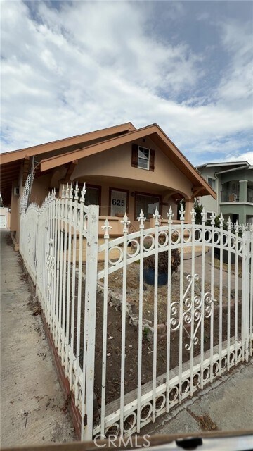 Building Photo - 625 W 41st Dr