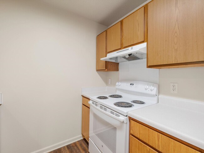 Building Photo - Minutes from Castle Schools*********Prime Location**********Newburgh Indiana 1 Bedroom
