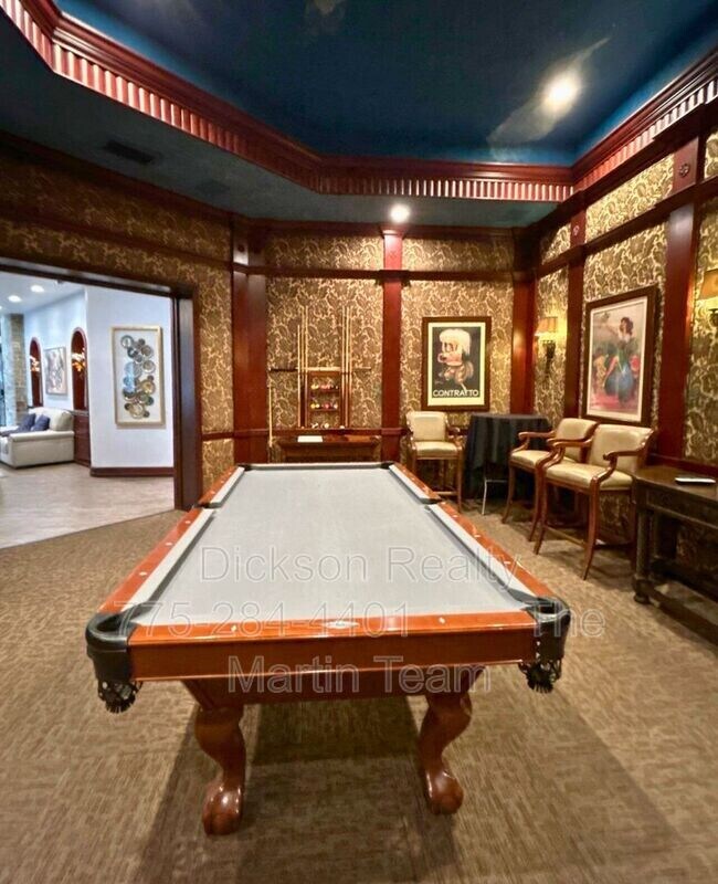 Building Photo - 900 S Meadows Pkwy