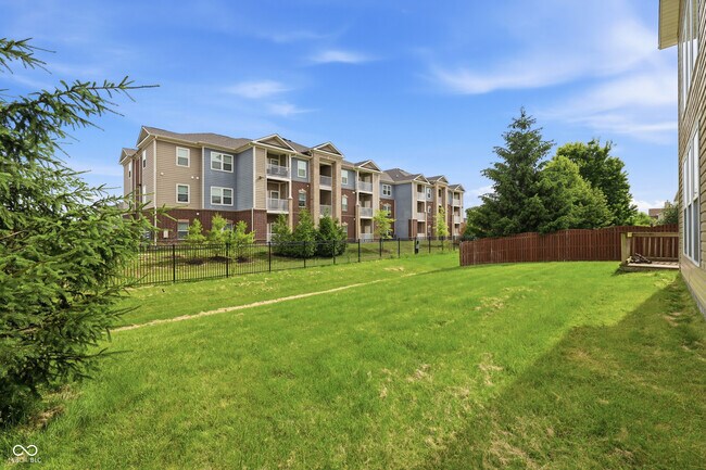 Building Photo - 8110 Eskerban Dr