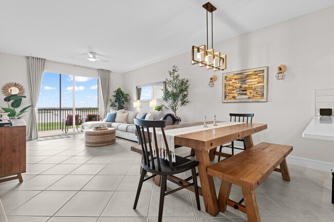 Building Photo - 5651 Double Eagle Cir