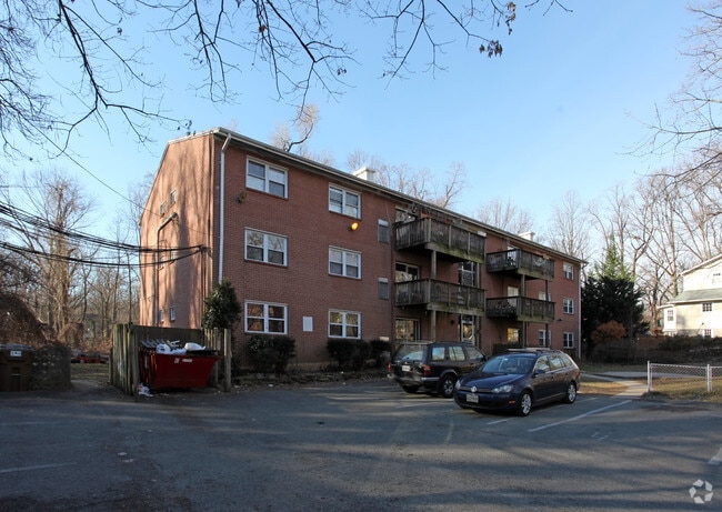 Primary Photo - 7216 Flower Ave