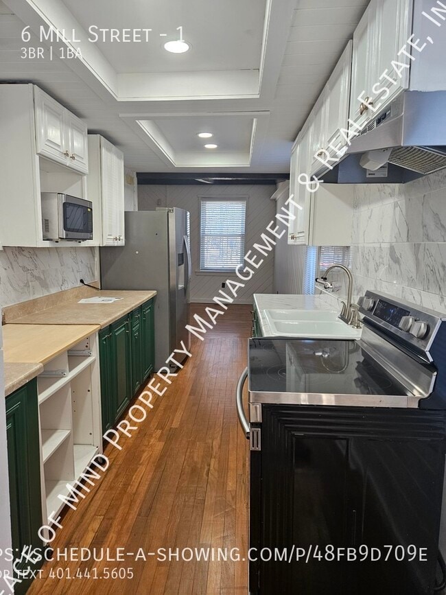 Building Photo - 6 Mill St