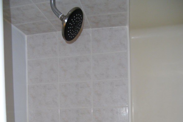 Building Photo - 31 Oaktree Dr